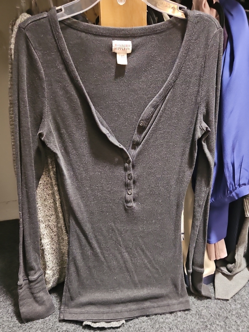 Y2k Mossimo Supply Co. Gray Ribbed Henley Long-Sleeve Top